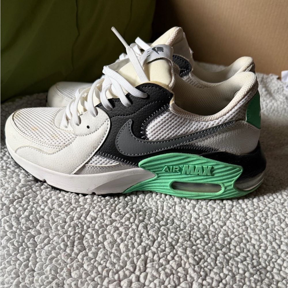 Nike Air Max White Black Mint Sneakers